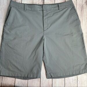 Under Armour Golf Shorts 38